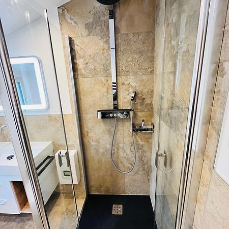 Appartamento Haus Helga Hof bei Salzburg Esterno foto